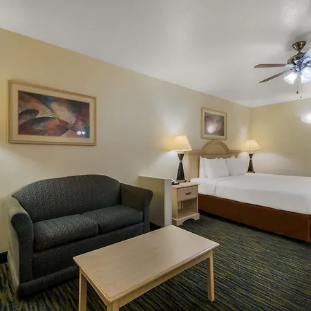 Surestay Hotel By Best Western Falfurrias Exterior photo
