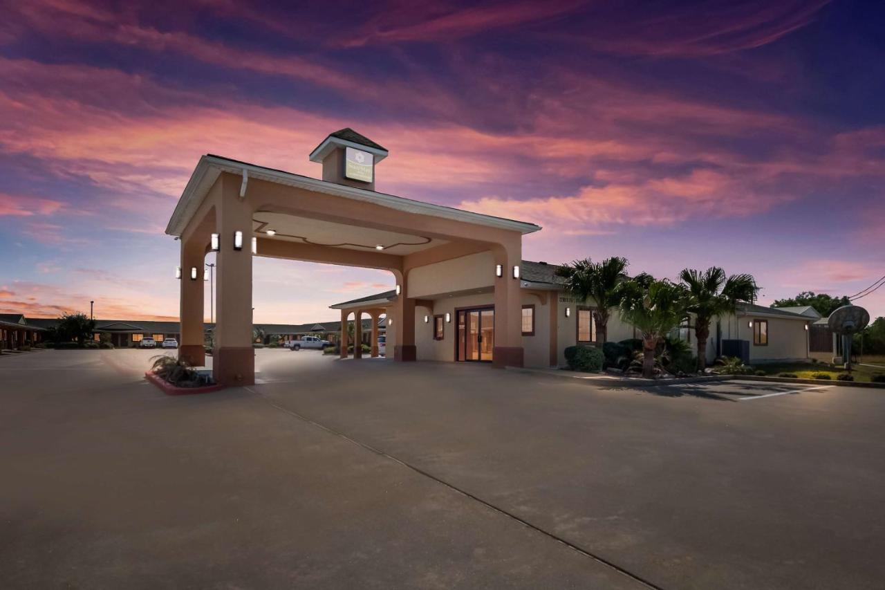 Surestay By Western Hotel