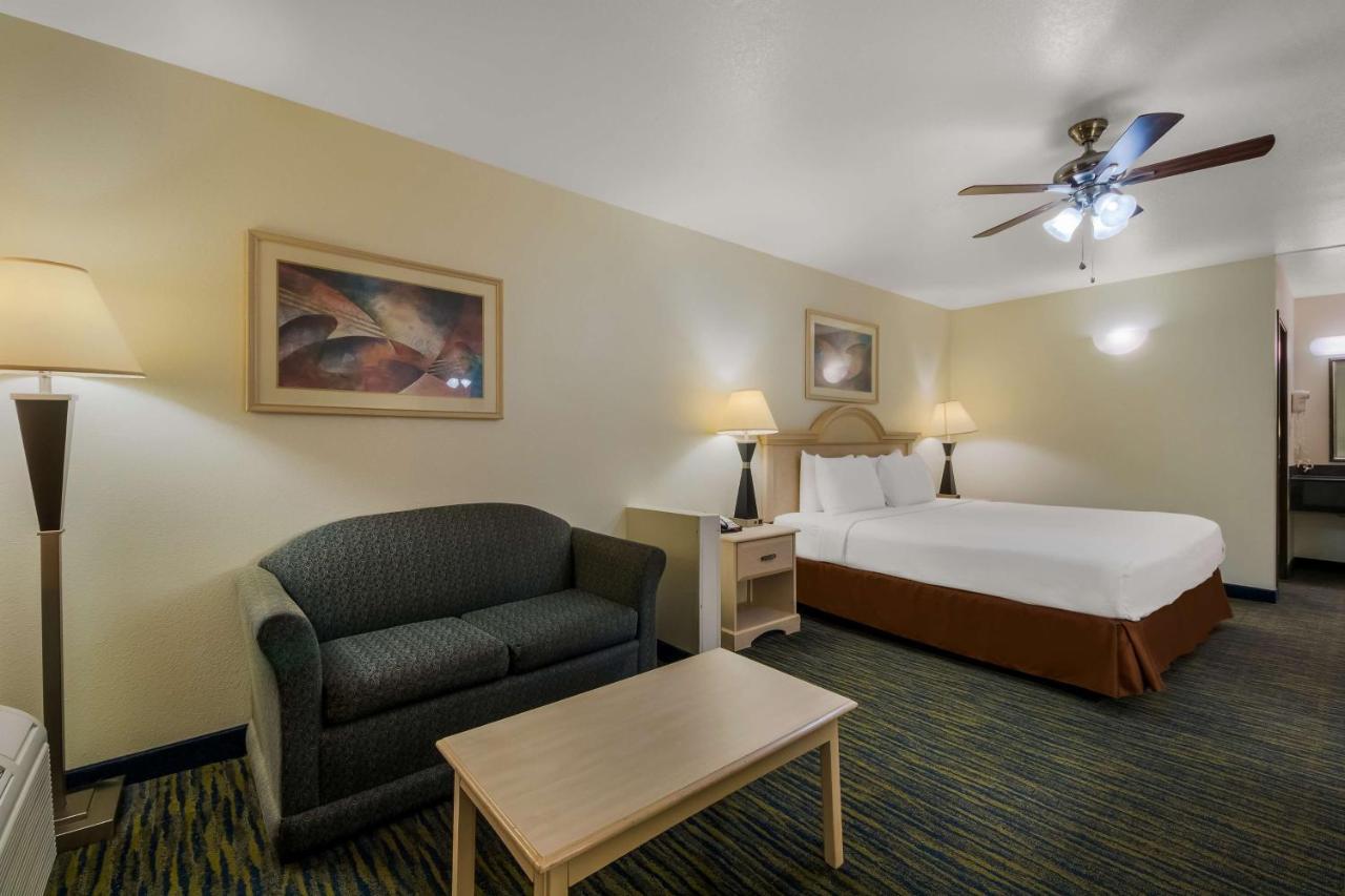 Hotel Surestay By Western 3*