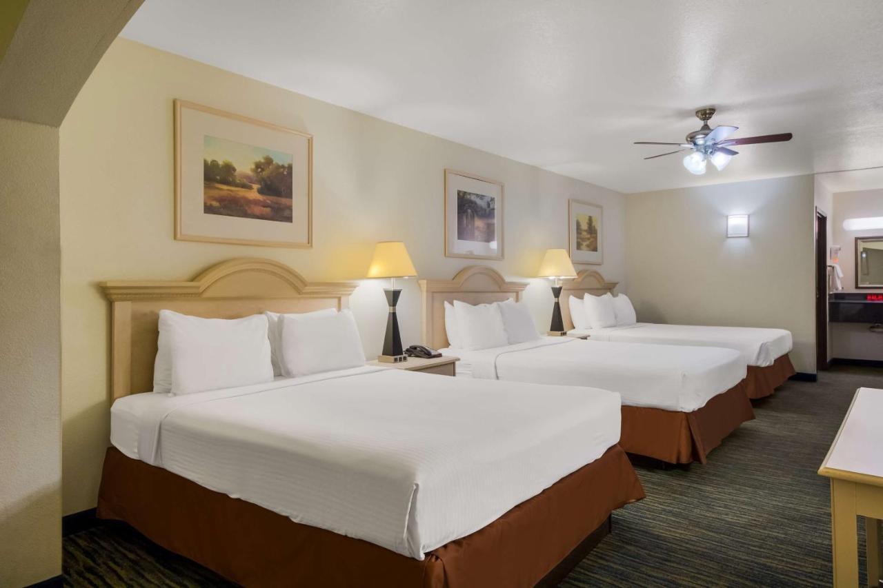 Surestay By Western Hotel 3*